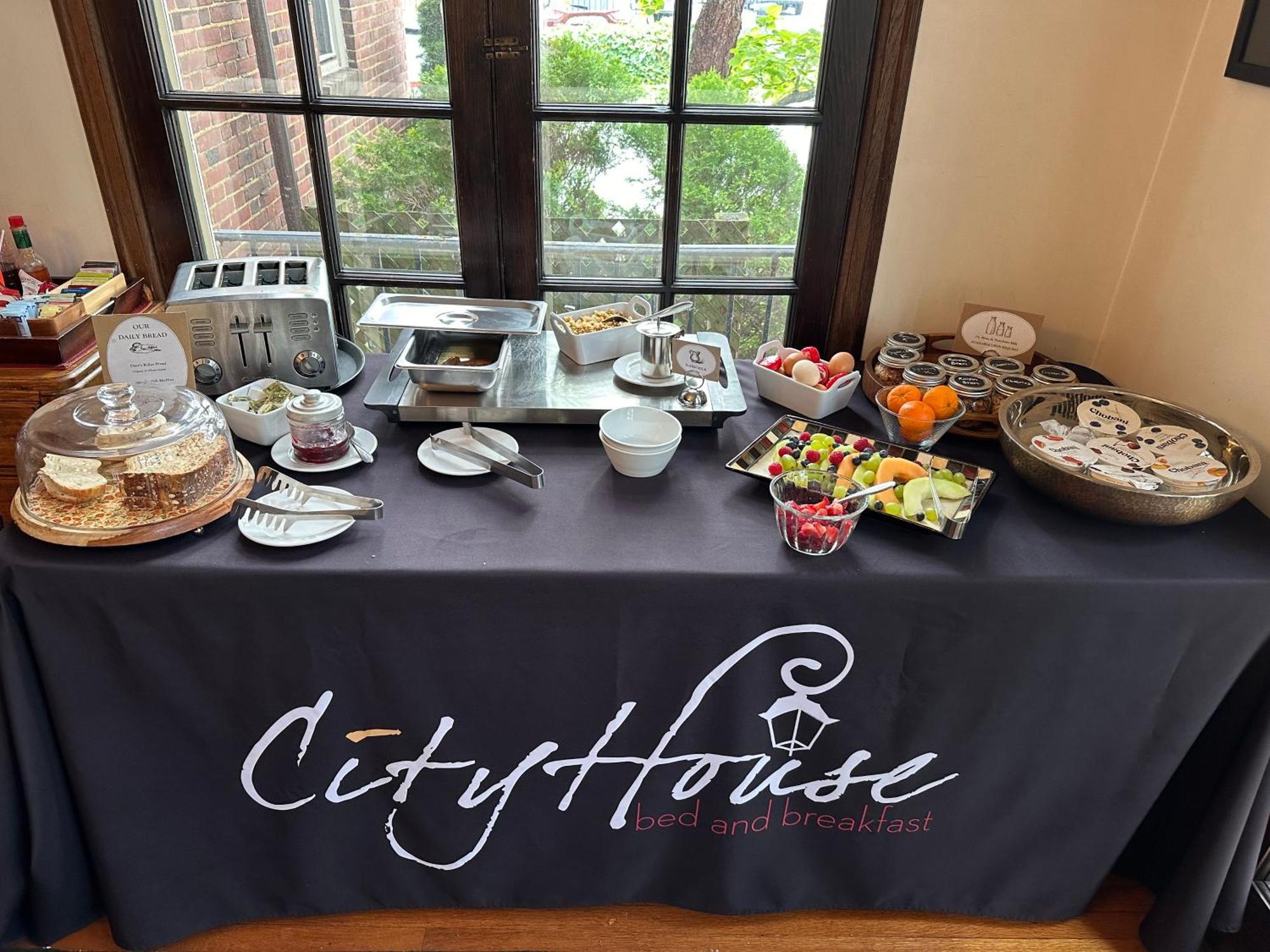 City House Bed And Breakfast Харисбърг Екстериор снимка